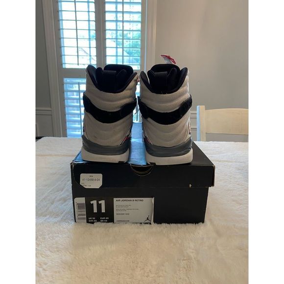 Air Jordan 8 Retro Bugs Bunny main image 5